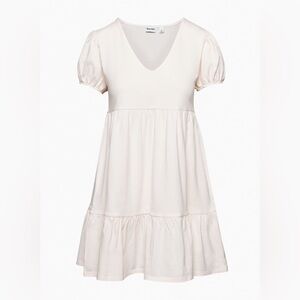 ARITZIA SUNDAY BEST Puff sleeve tier mini dress